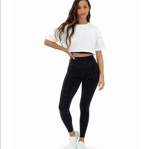 Balance Athletica Lux Pant Panther Size Large